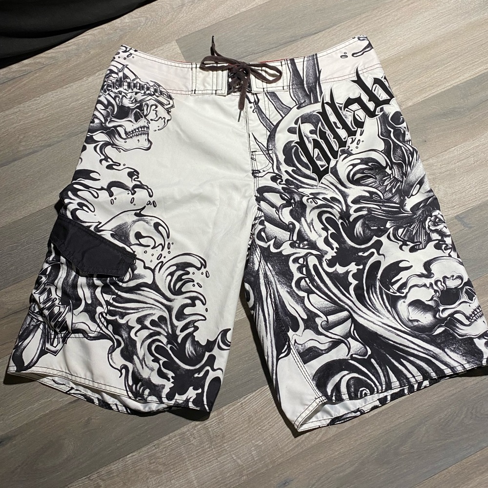 Rare Billabong Skull Design Board Shorts.